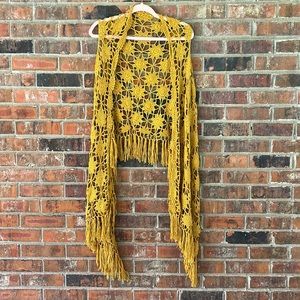 Buckle mustard crochet tunic. One size.